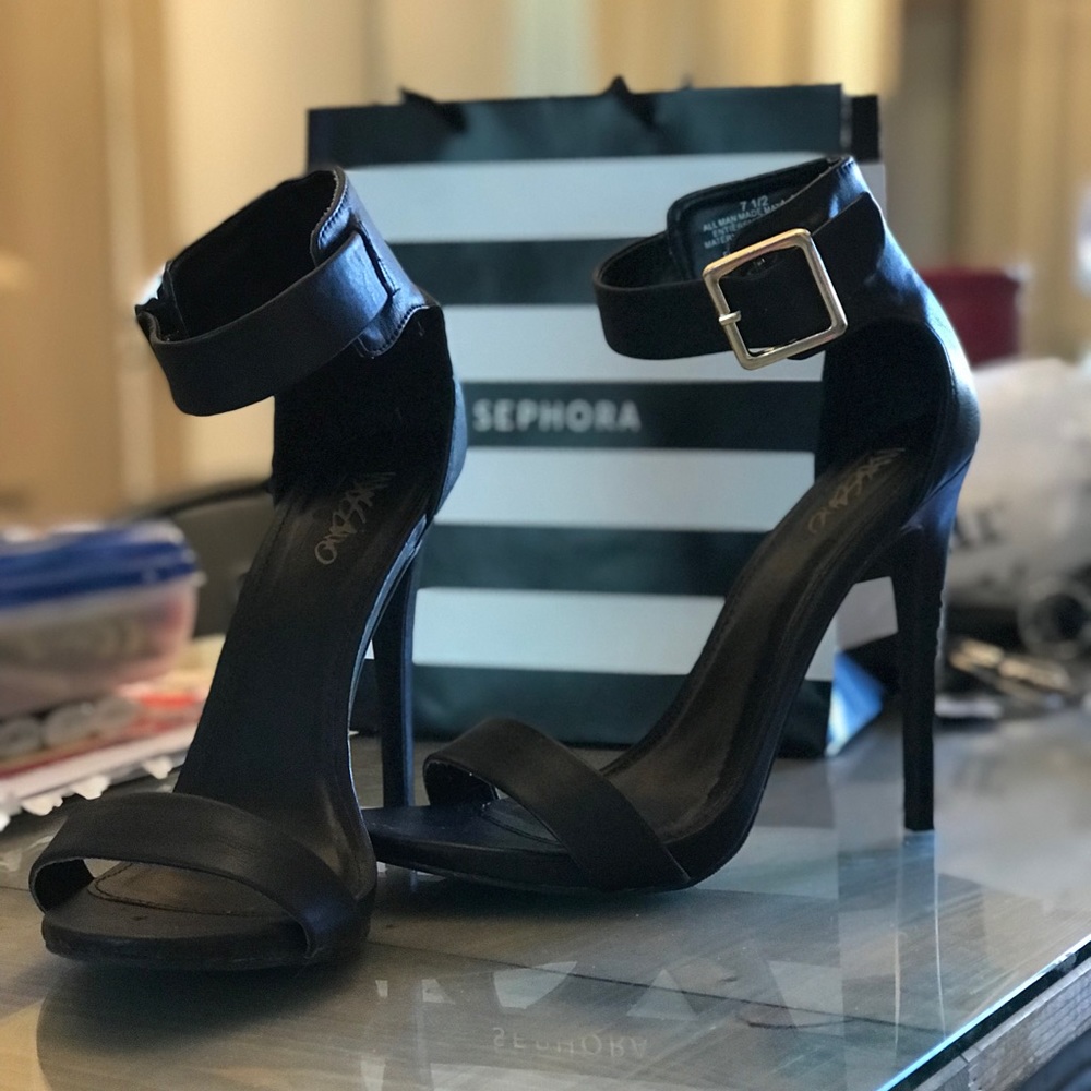 Black Ankle Strap Sandal Heels